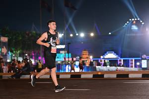 BIB: 213
                            <button type="button" onclick="openModal(15058589)" class="btn btn-primary btn-sm float-right btn-popup" data-toggle="modal" data-target=".modal-high-quality">
                        <i class="fas fa-shopping-cart"></i> Add to Cart
                    </button>
                                            <button type="button" onclick="isThisMe(15058589, true)" class="btn btn-success btn-sm float-right btn-popup btn-isme hidden" data-toggle="tooltip" data-placement="bottom" title="นี่คือรูปของคุณใช่ไหม คลิกที่นี่เพื่อเอาเข้าอัลบั้ม">
                        <i class="fas fa-plus"></i> Add to album
                    </button>
                    <button type="button" onclick="isThisMe(15058589, false)" class="btn btn-warning btn-sm float-right btn-popup btn-isnotme hidden">
                        <i class="fas fa-ban"></i> Remove from album
                    </button>